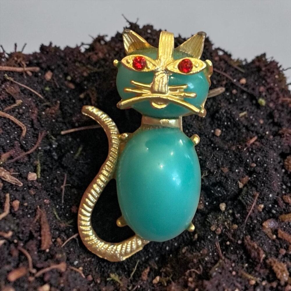 Atomic Turquoise Cat Brooch Red Rhinestone Eyes Mid Century Mod Figural Pin - Picture 7 of 8